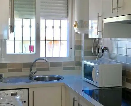 C.m. Apartman *